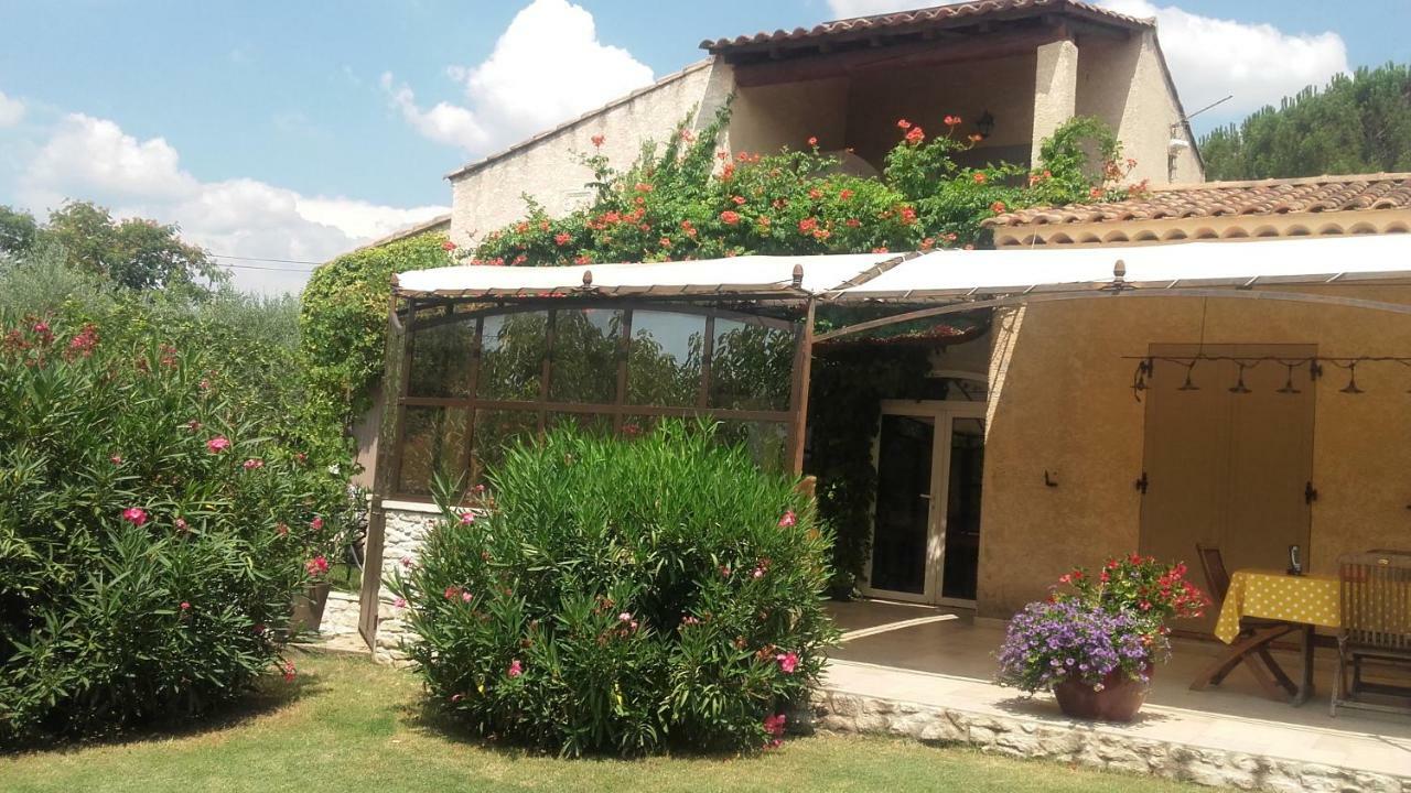 Gite L'Annexe Villelaure المظهر الخارجي الصورة